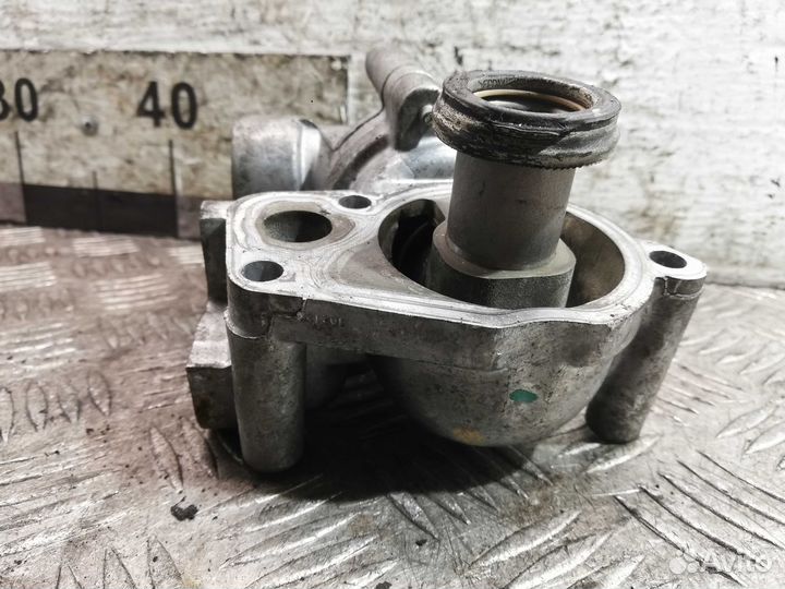 Б/У Корпус термостата 12638184, general motors