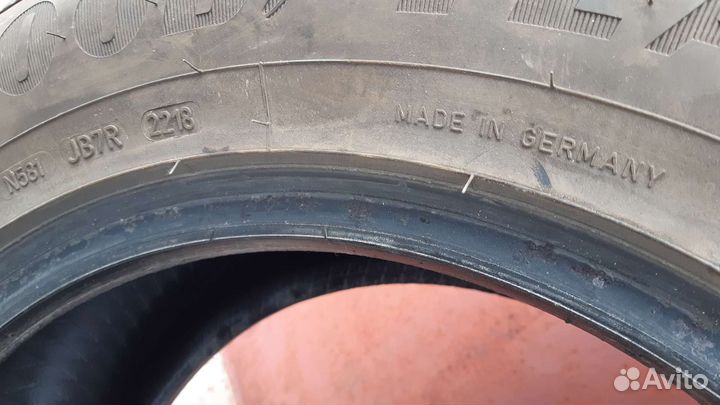 Goodyear UltraGrip Ice Arctic SUV 235/65 R17 108T