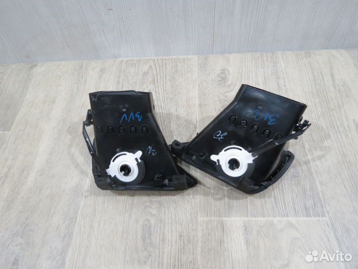 Дефлектор торпедо правый LADA Vesta Веста