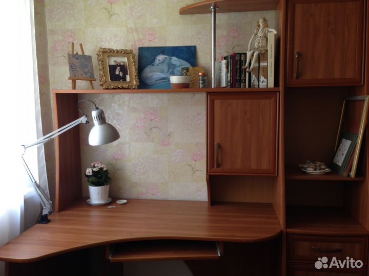 Стол рабочий письменный компьютерный