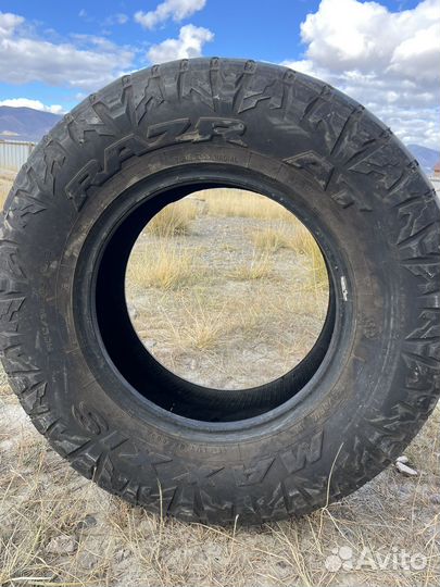 Maxxis AT-811 Razr AT 265/70 R16 112T