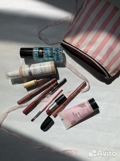 Набор косметики пакетом