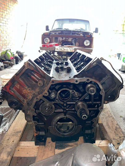 Блок цилиндров Mitsubishi 8m20