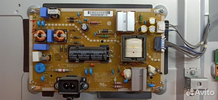 Разбор LG 43LH570V