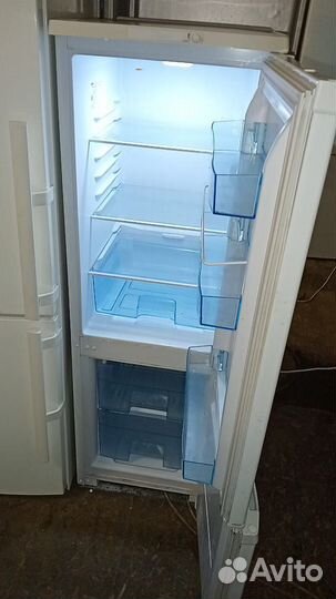 Холодильник бу Бирюса