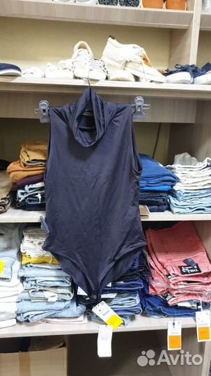 Stradivarius боди женское