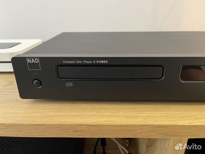 CD плеер NAD C515