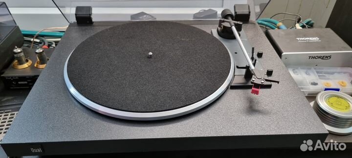 Проигрыватель винила Dual 415