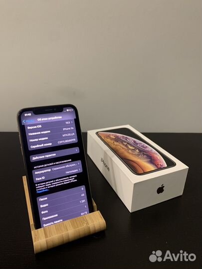 iPhone Xs, 64 ГБ