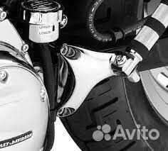 Кронштейны подножек пассажира '04-'13 XL 49322-04