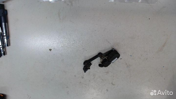 Датчик подвески левый передний Audi Q7