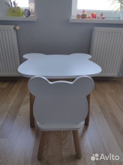 Детский стол и стул