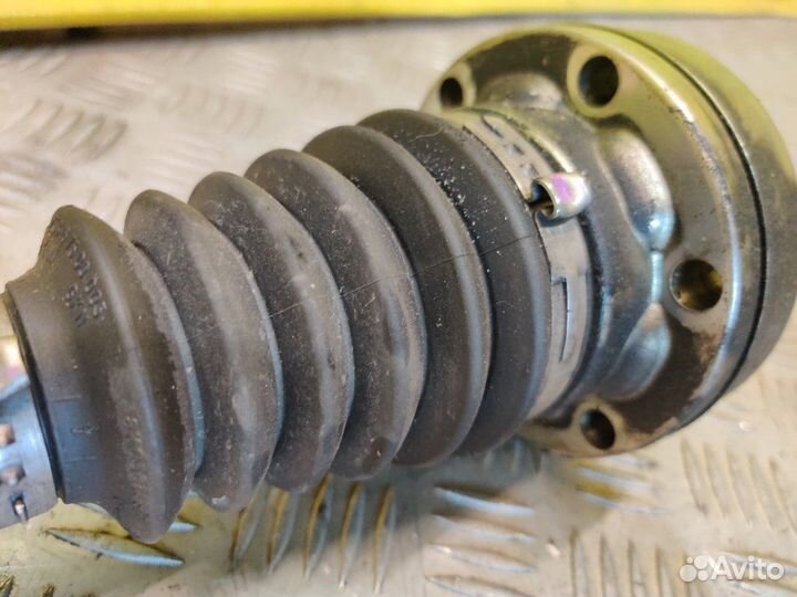 Привод задний правый Audi S4 B8 8K2 caka ccba 3.0