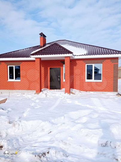 Коттедж 114 м² на участке 6 сот.