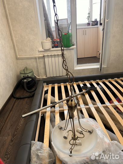 Люстра потолочная новая