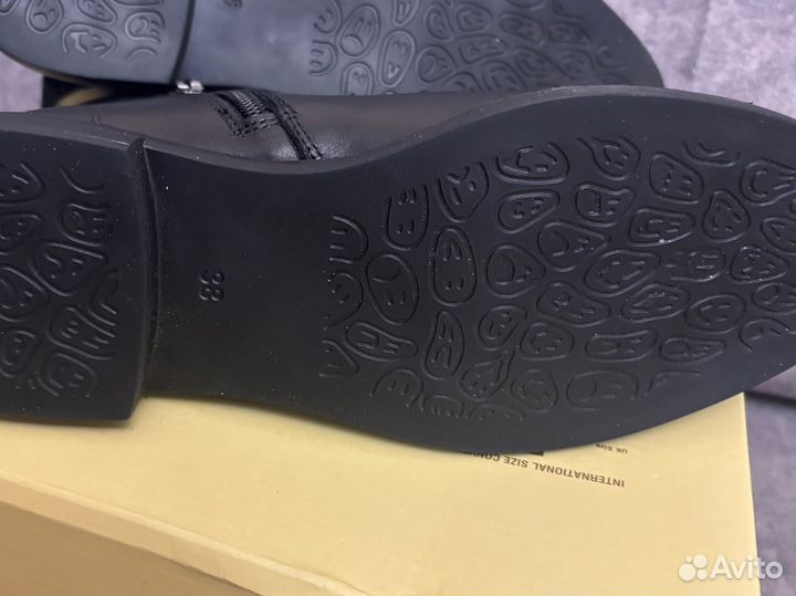 Женские ботинки yulya ferra