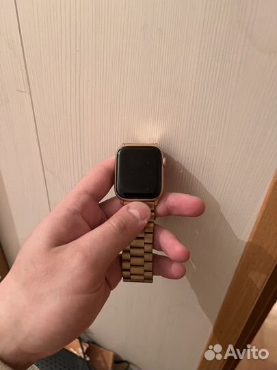 Apple watch 4