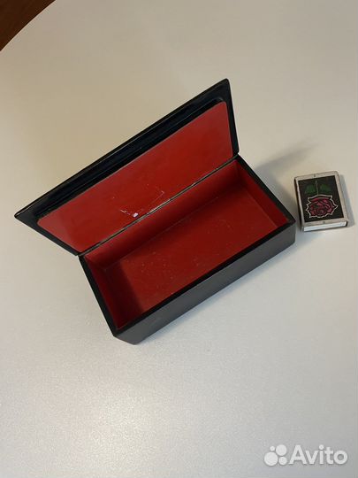 Шкатулка «Дети, бегущие от грозы» Федоскино