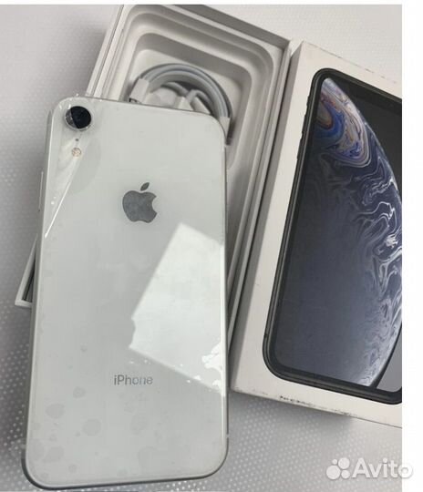 iPhone Xr, 64 ГБ