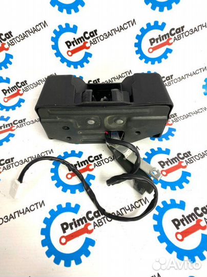 Замок 5-й двери Toyota Hiace KZH100G