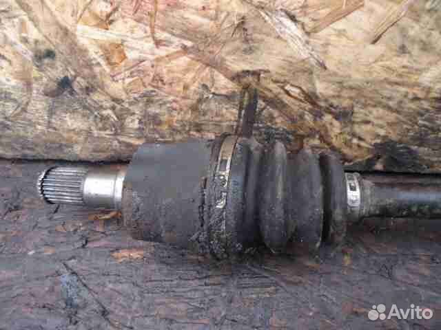 Полуось задняя левая Hyundai Tucson 2 LM