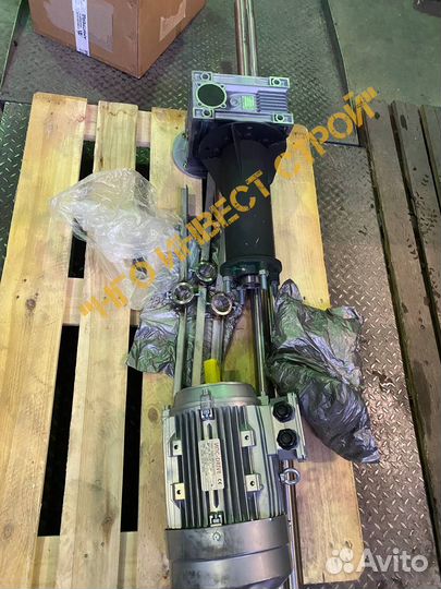 Мешалка в емкость