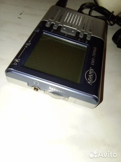 Тюнер-метроном adams EMT-789 для гитары