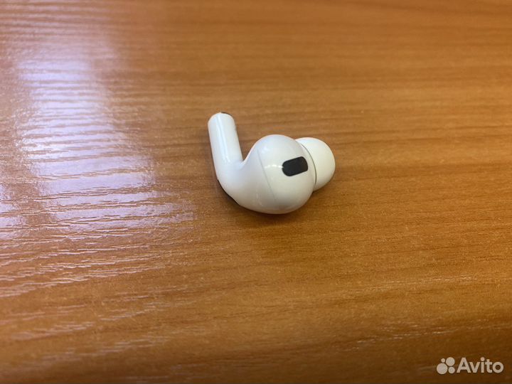 AirPods pro наушник правый