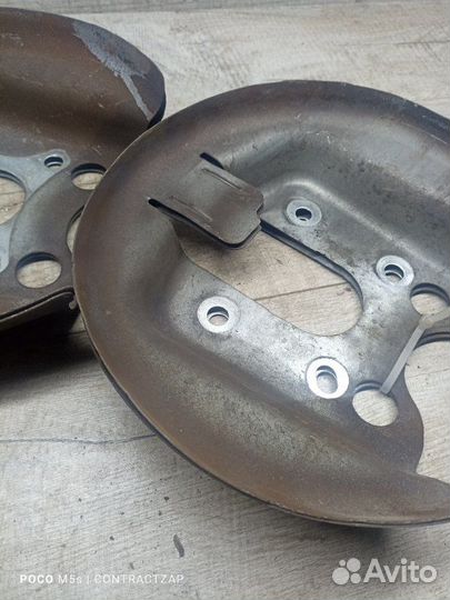 Пыльник тормозного диска задний Citroen C4 B71