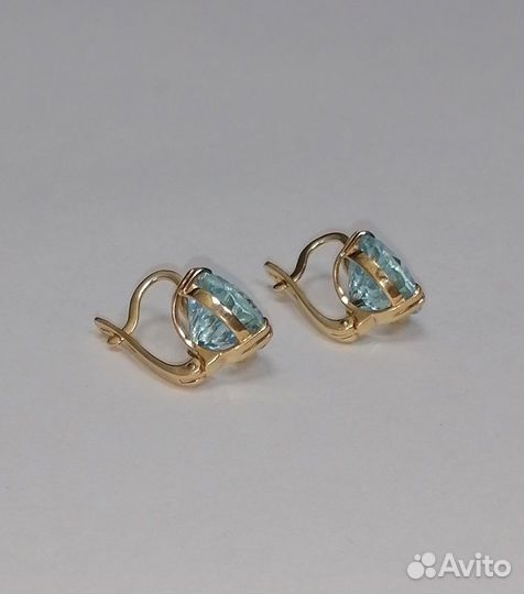 Золотые серьги с топазом