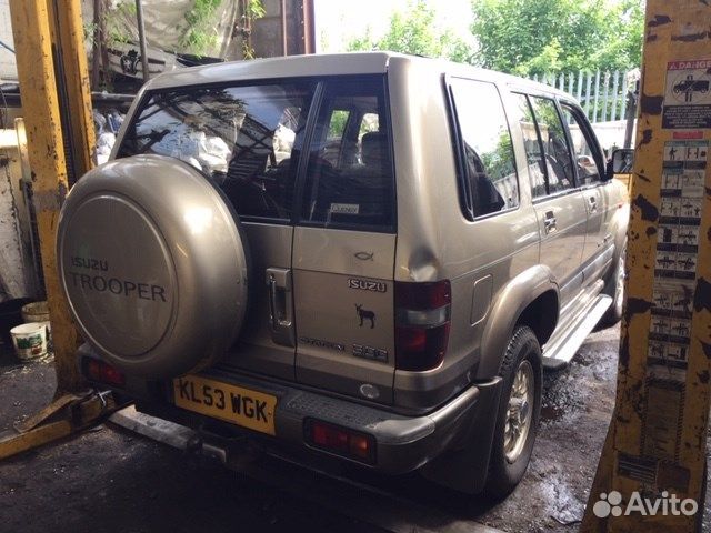 Разбор на запчасти Isuzu Trooper