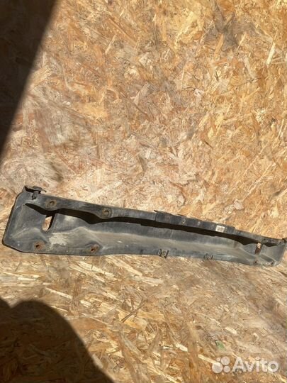 Усилитель переднего бампера Hyundai Sonata 4 EF