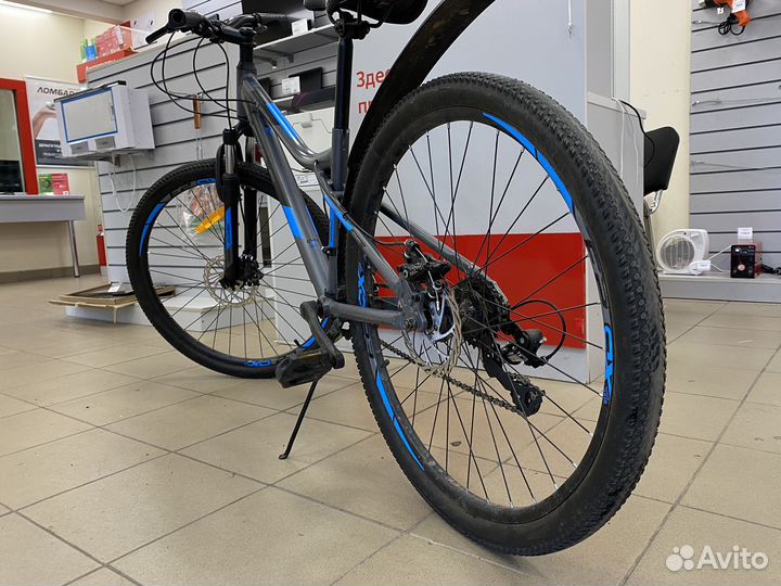 П10) Велосипед Stels Navigator 610