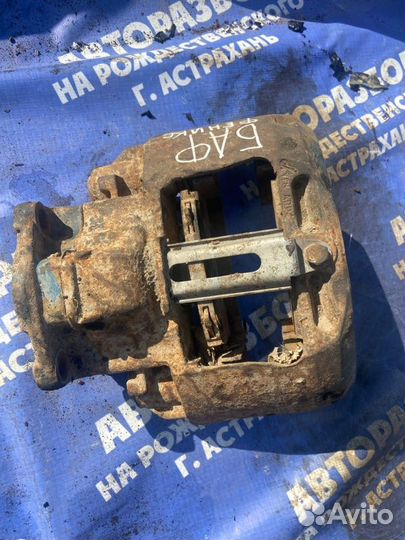 Передний левый суппорт. Baw-Fenix Bj'1044P4L5Y