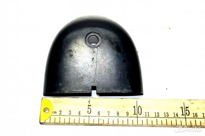 Накладка кронштейна бокового зеркала нижнего левог