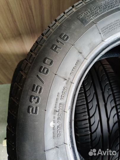 GT Radial Champiro 128 235/60 R16