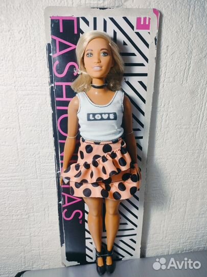 Кукла Barbie fashionistas 111
