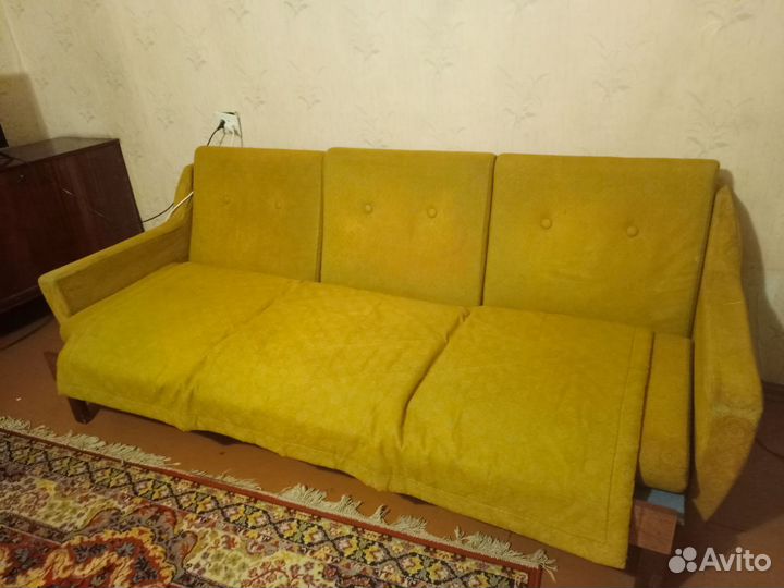 Диван прямой раскладной