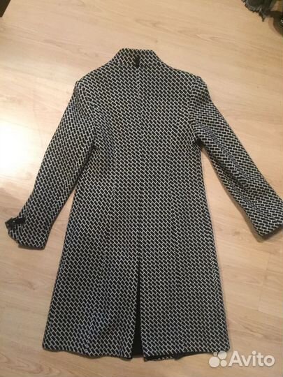 Пальто демисезонное женское 44 р-р