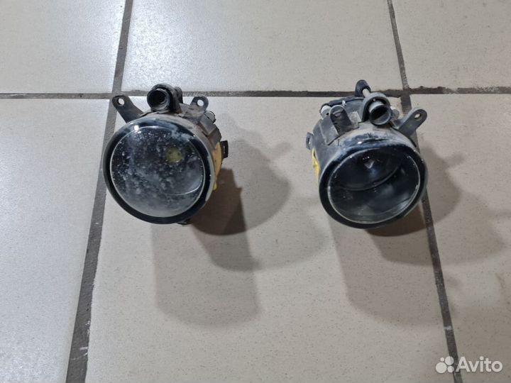 Передняя противотуманная фара BMW 730D E6