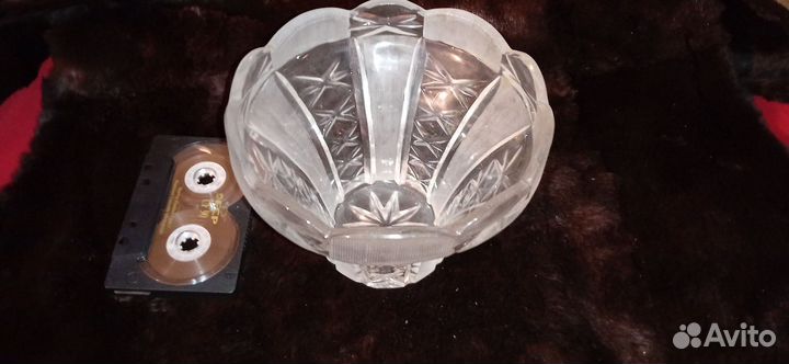 Вазочка хрустальная