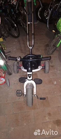 Велосипед детский с родительской ручкой