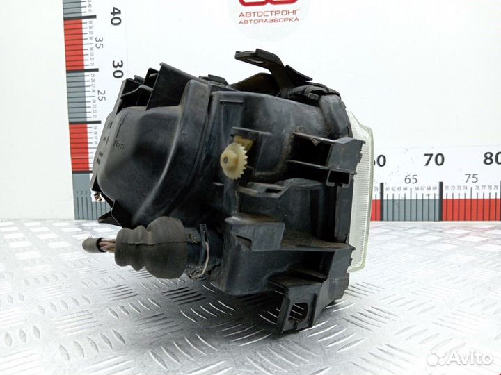 Фара передняя для Audi A4 B5 8D0941004E