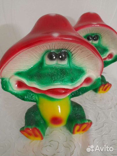 Керамическая фигурка лягушонок