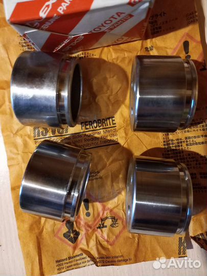 Поршень суппорта