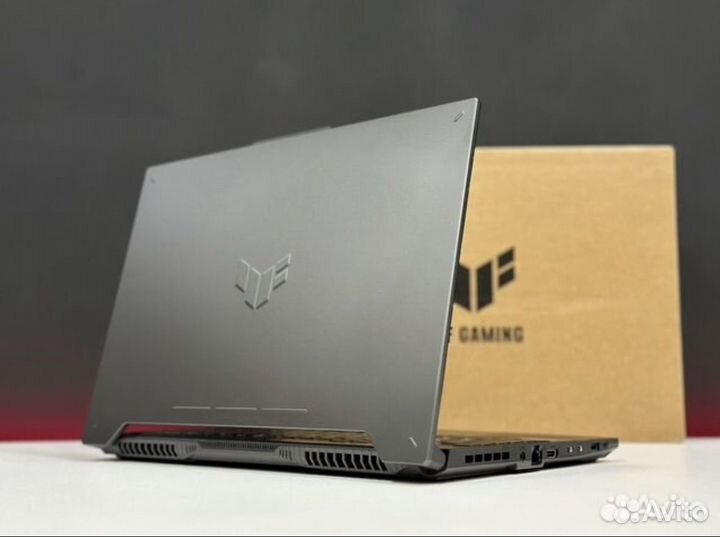 Asus TUF 144Гц RTX4070 140W Core i7 13620H DDR5