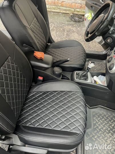 Чехлы для автомобили на сиденья