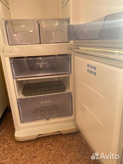 Холодильник