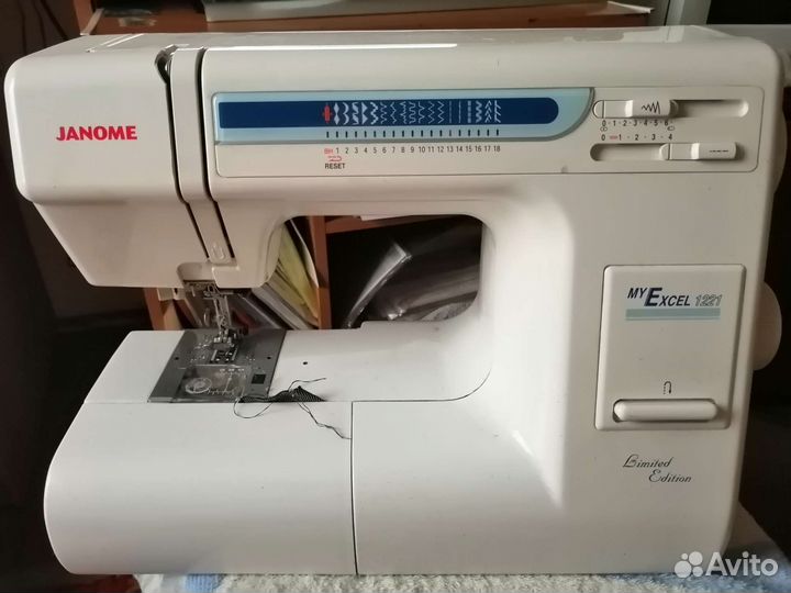 Швейная машина Janome MY Excel 1221