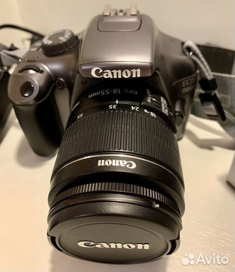 Зеркальный фотоаппарат Canon 1100d